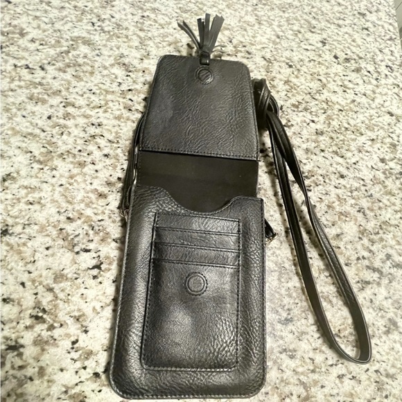 K.Carroll Harper Secure Crossbody & Cell Phone Leather Bag W/Wallet RFID Secure - Picture 3 of 17